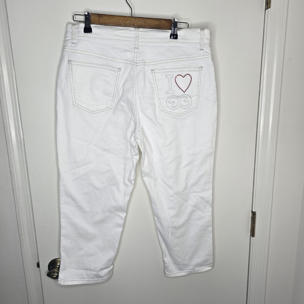 Escada Sport White Denim Capri With Rhinestone Heart On Back Pocket
